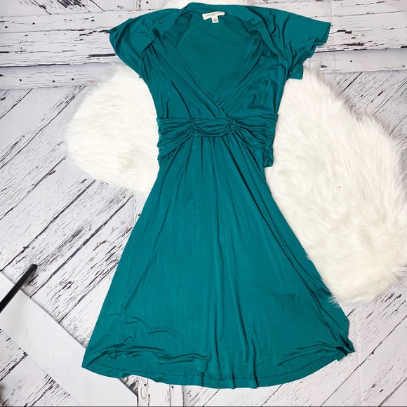 Banana Republic Dresses & Skirts - 🍍Banana republic silk green dress size: small